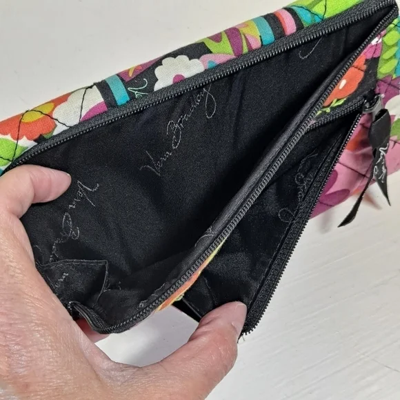 Vera Bradley Long Trifold Wallet Quilted Cotton - Picture 5 of 11